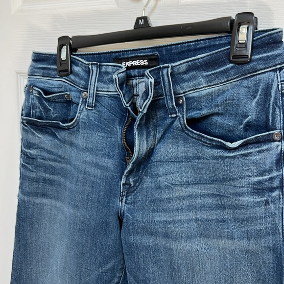 Express Mens Slim Straight Jeans 30x32, medium blue. NWOT - Picture 3 of 5